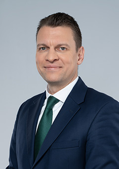 Menczer Tamás